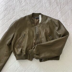Green Cropped Bomber Jacket (Lioness)